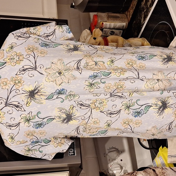 d Womens Lane Bryant Floral Stretch Short Sleeve Top 14/16 - Picture 2 of 4